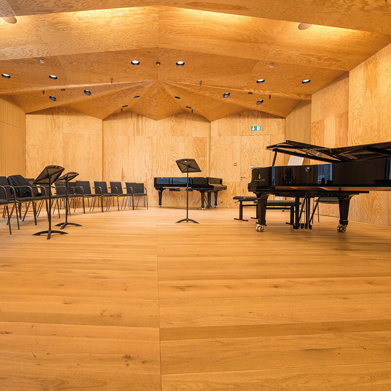 Parkett Nova Antica Le Base, Massivholzdiele aus franz. Eiche Base brut, sägeroh, geölt natur