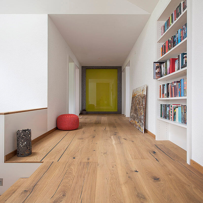 Parkett Berg & Berg Swiss Classics, Landhausdiele 3-Schicht, Eiche Wildstrubel hell, geölt weiss