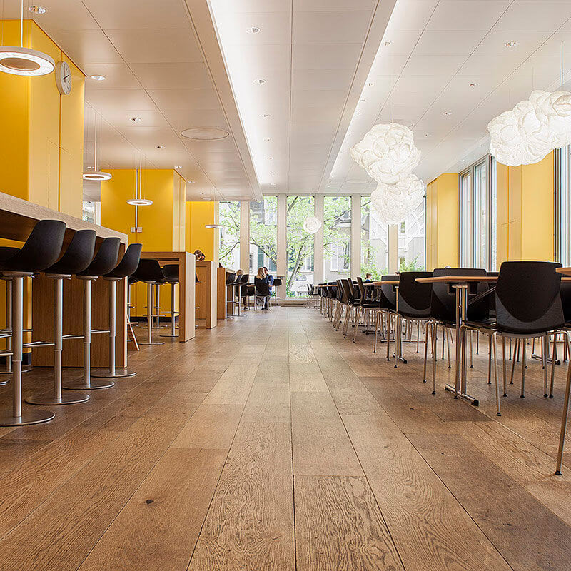 Parkett Nova Antica, Landhausdiele aus franz. Eiche, Moorbraun, gealtert