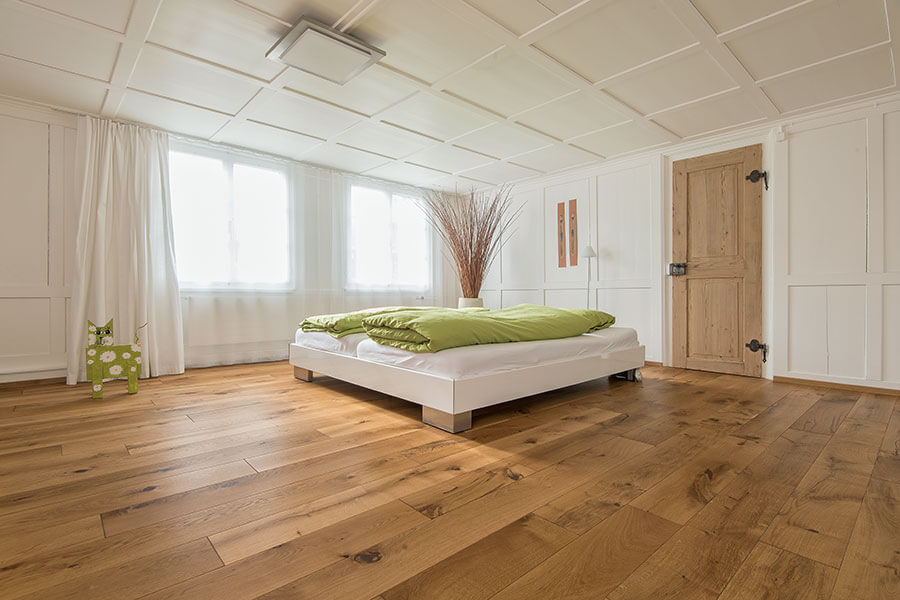 Parkett Nova Antica Club, Mehrschicht-Landhausdiele aus franz. Eiche Base brut, geschliffen, geölt natur