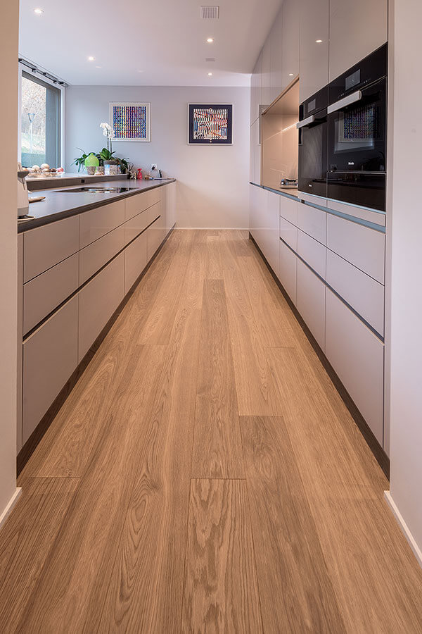 Parkett SkyLine City XXL, Landhausriemen 2-Schicht Plus, Eiche Monastrell, geölt weiss