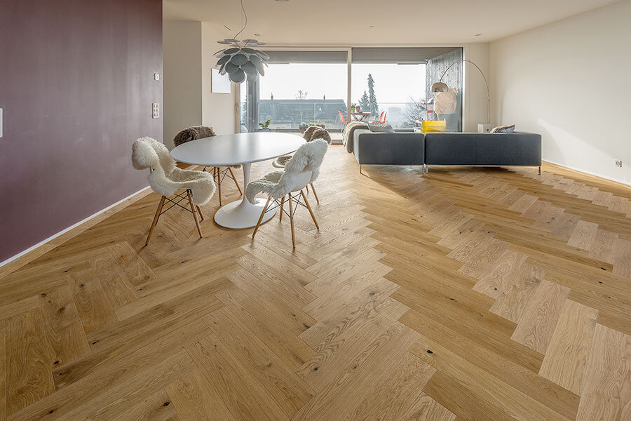 Parkett SkyLine Maxi XXL, Landhausriemen 2-Schicht, Fischgrat, Eiche Malvasia, geölt natur