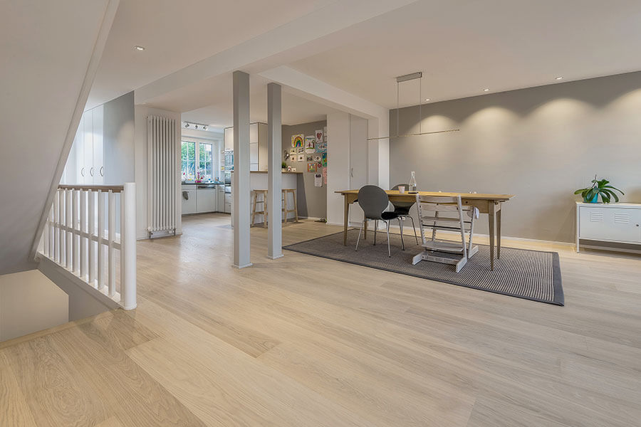 Parkett Edelweiss, Landhausdiele 3-Schicht, Eiche Saphir Abisko, wohnfertig geölt mit Neutralöl